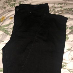 Black Skinny Jeans CHEAP!!!